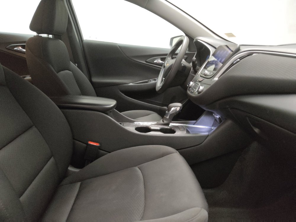 Used 2024 Chevrolet Malibu LT image 21