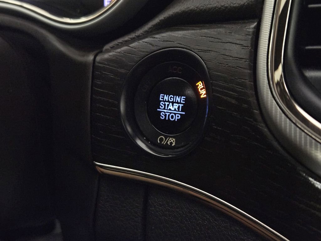 Used 2018 Jeep Grand Cherokee Summit w/ Platinum Series Group RWD image 17