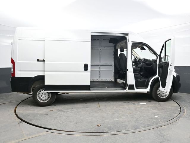 Used 2025 RAM ProMaster 2500 w/ Convenience Group image 44