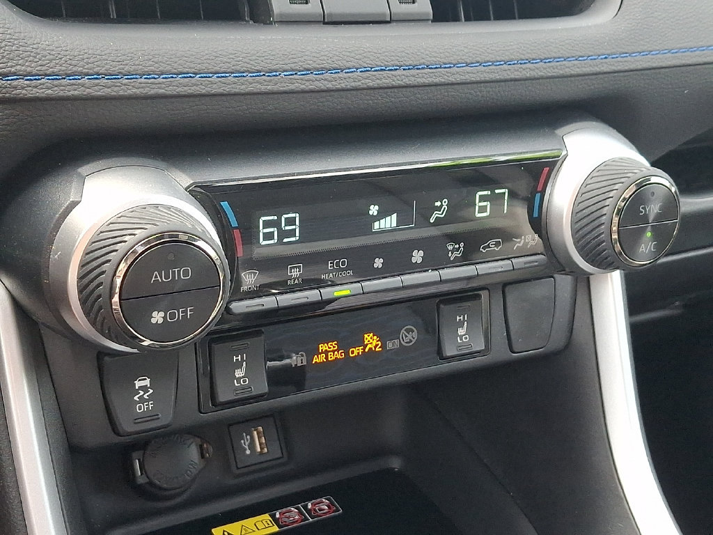 Certified 2023 Toyota RAV4 XSE AWD/4WD image 16