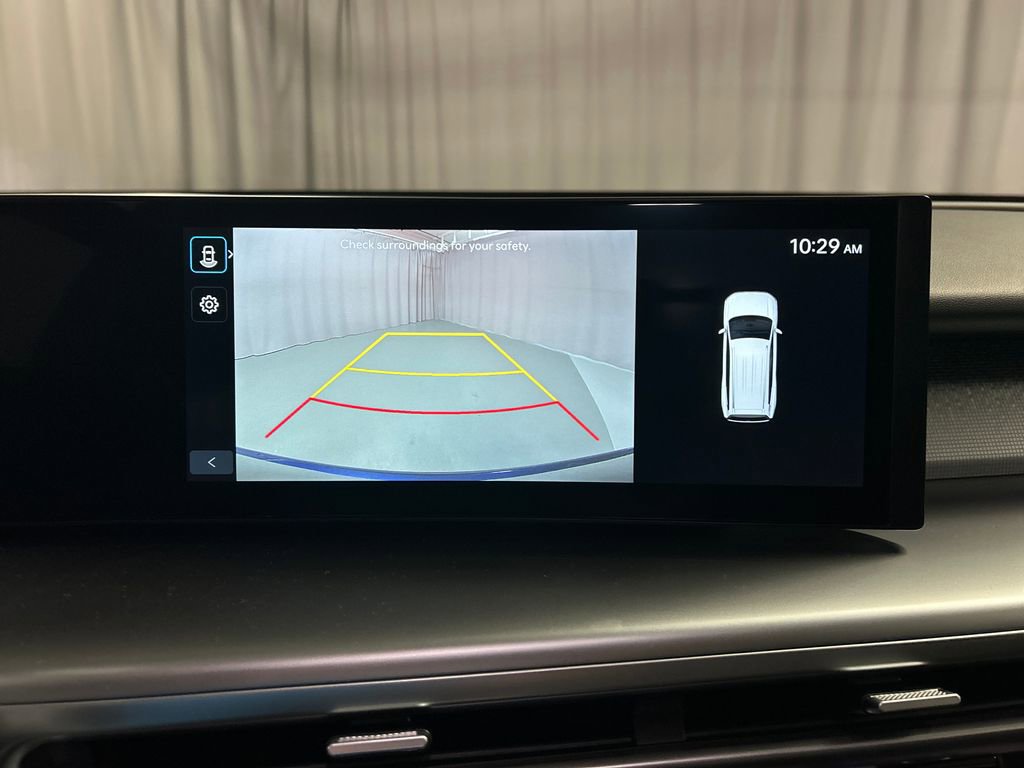 Used 2026 Hyundai Ioniq 9 SE image 16