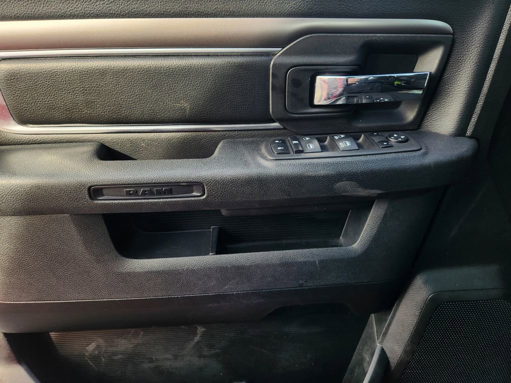 Used 2024 RAM 1500 Classic Warlock image 25