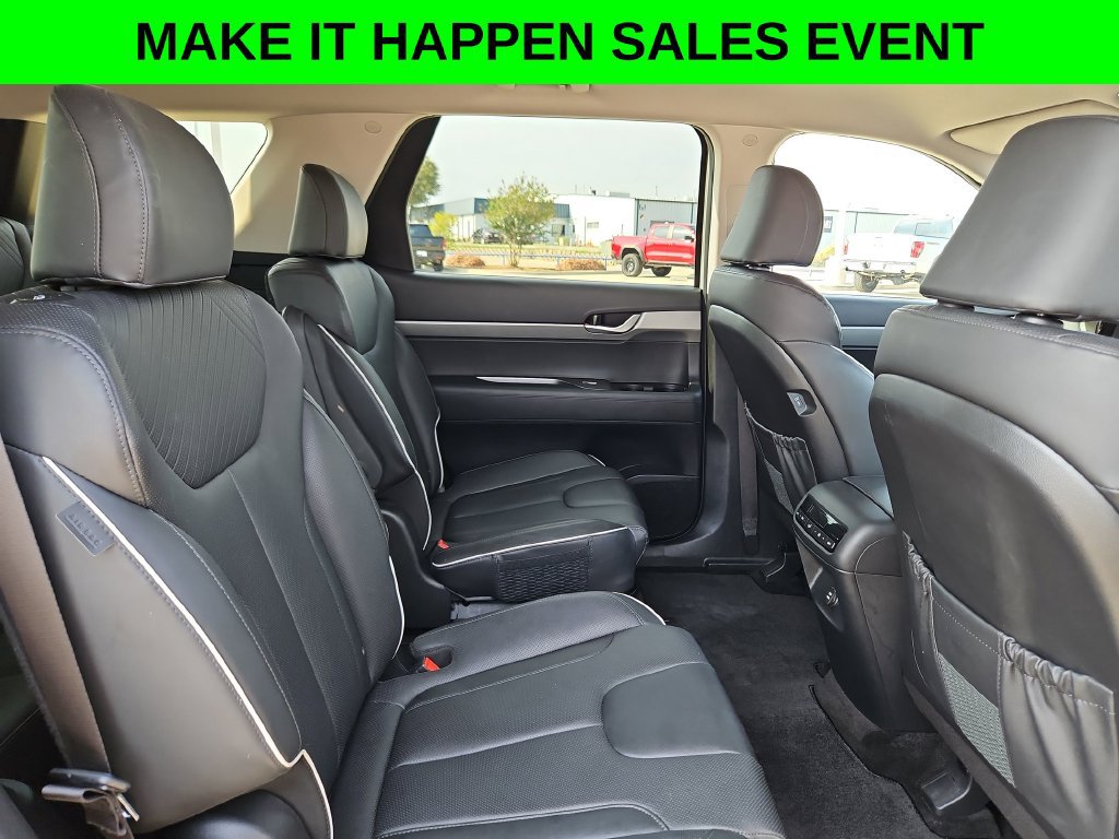 Used 2025 Hyundai Palisade SEL FWD image 27