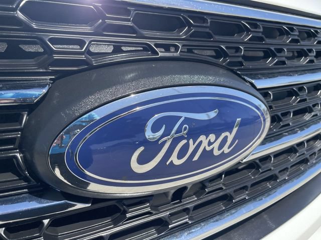 Used 2021 Ford Explorer XLT RWD image 30