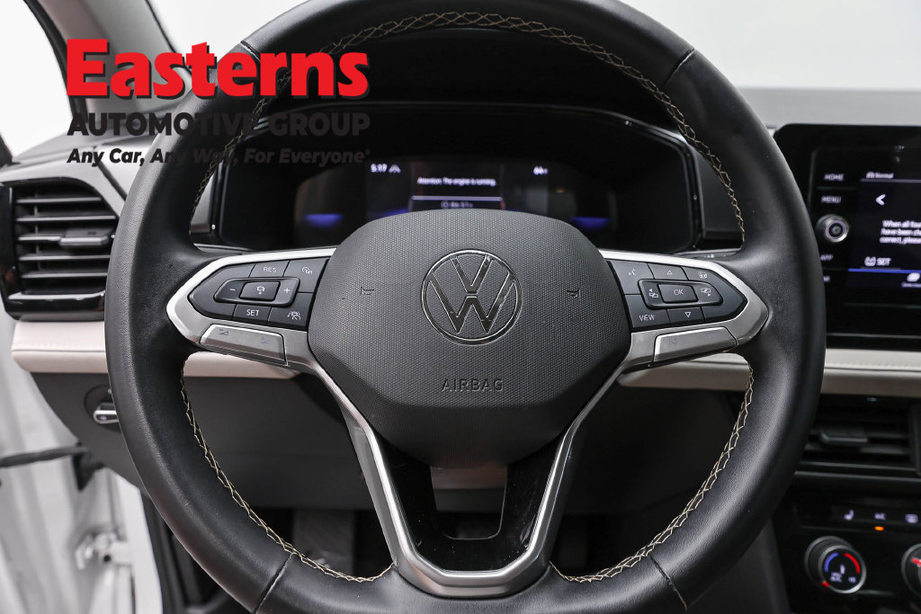 Used 2025 Volkswagen Taos S AWD/4WD image 11
