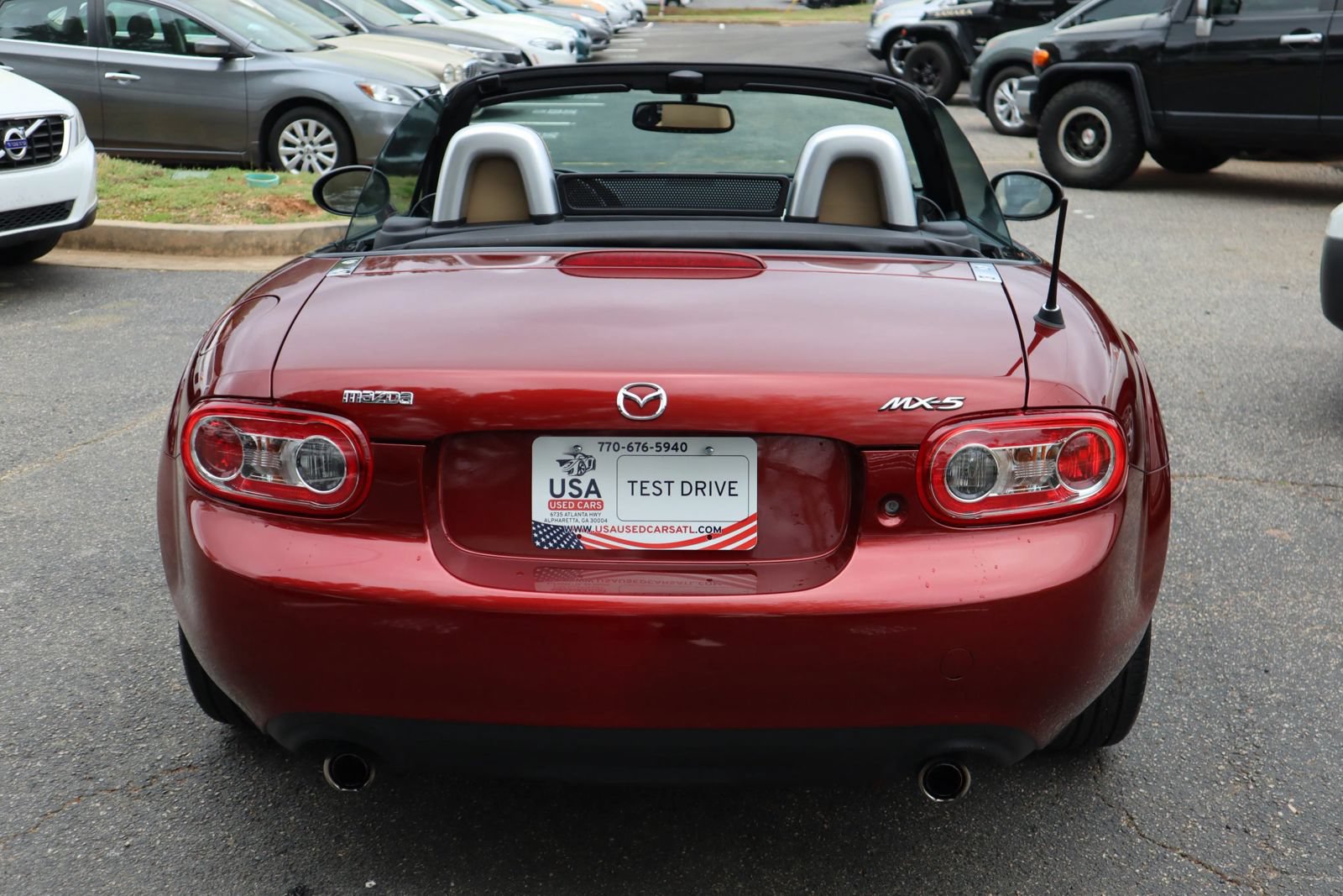 Used 2009 MAZDA MX-5 Miata Grand Touring RWD image 6