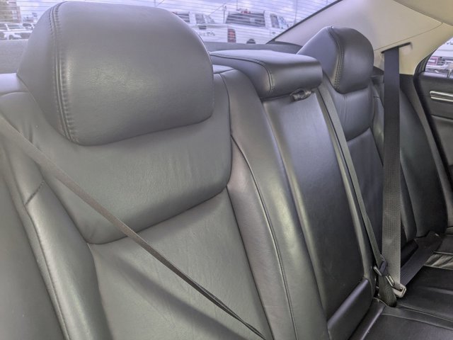 Used 2018 Chrysler 300 Touring L image 18