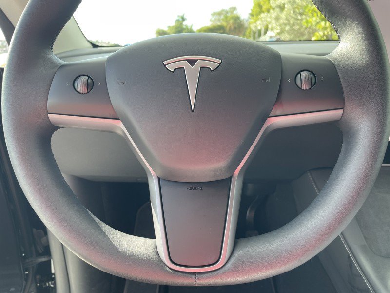 Used 2024 Tesla Model Y Long Range image 19