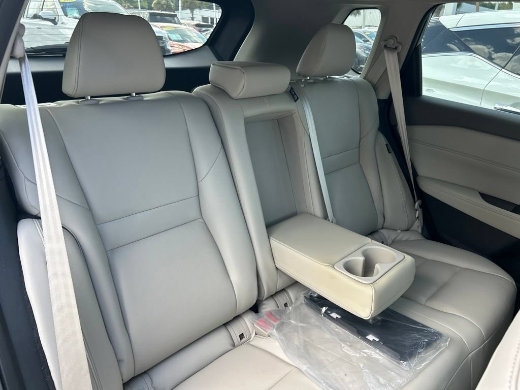 Certified 2025 Nissan Rogue SL FWD image 50