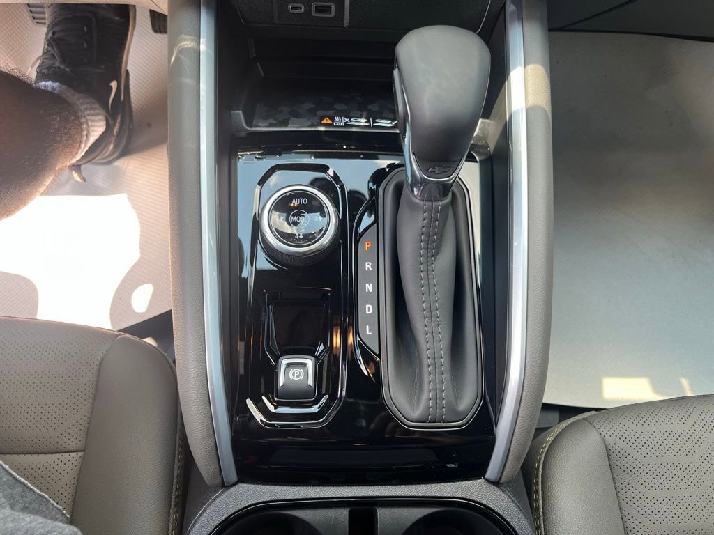 New 2025 Chevrolet Colorado ZR2 image 19