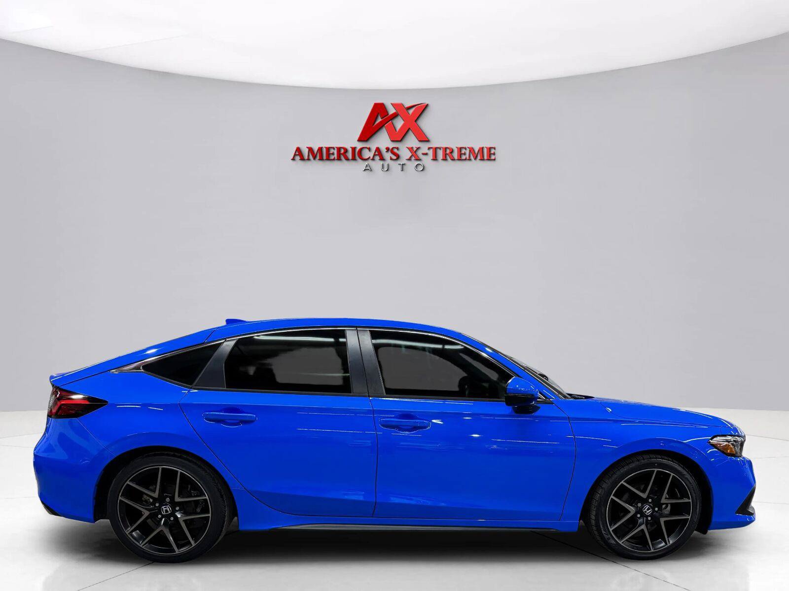 Used 2022 Honda Civic Sport Touring image 8