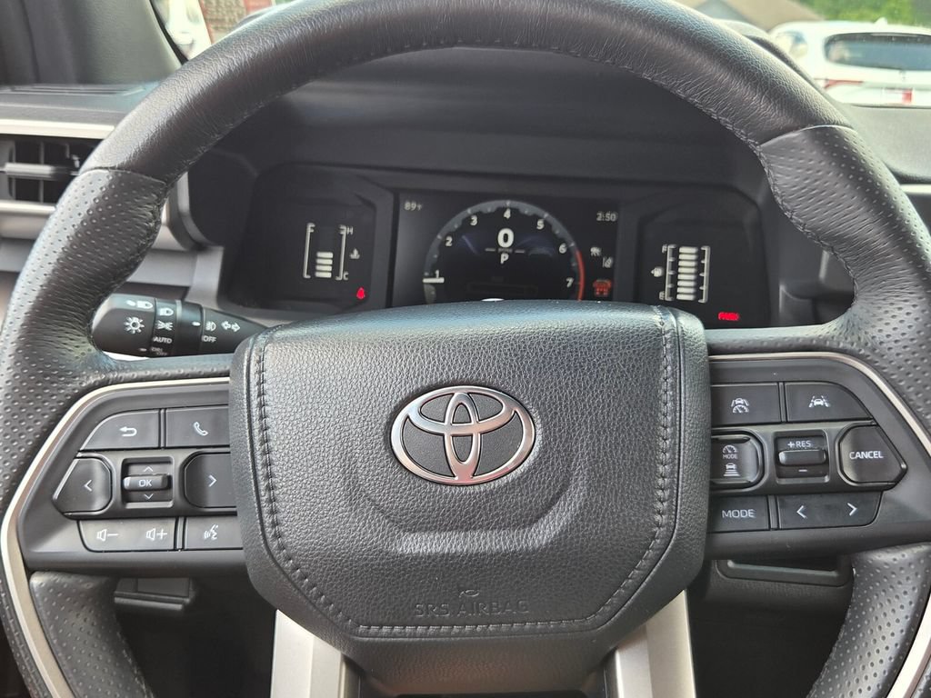 Certified 2025 Toyota 4Runner SR5 AWD/4WD image 22