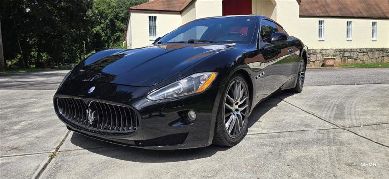 Used 2010 Maserati GranTurismo Coupe RWD image 2