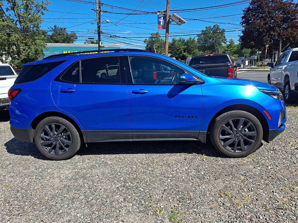 Used 2024 Chevrolet Equinox RS AWD/4WD image 9