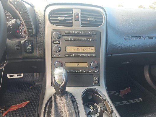 Used 2007 Chevrolet Corvette Convertible w/ Preferred Equipment Group image 19