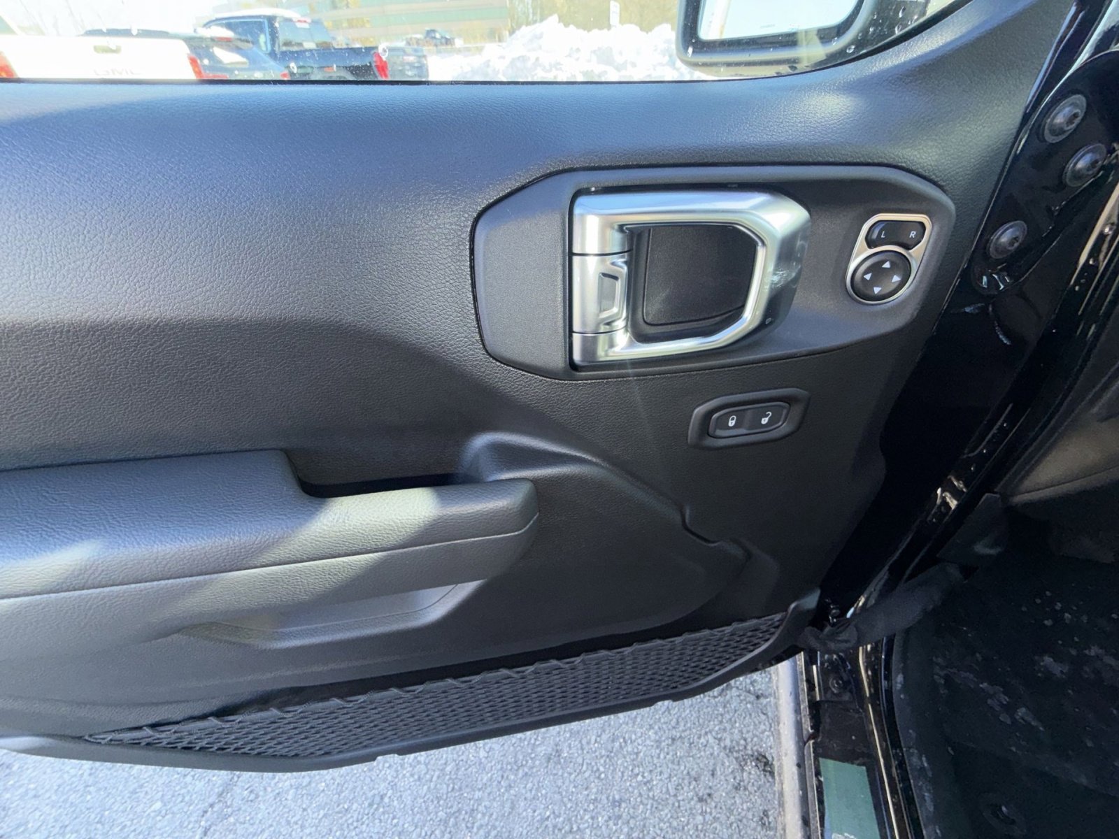 New 2026 Jeep Wrangler Unlimited Sport AWD/4WD image 15