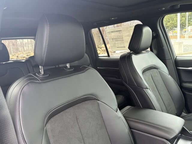 New 2026 Jeep Grand Cherokee Altitude image 28