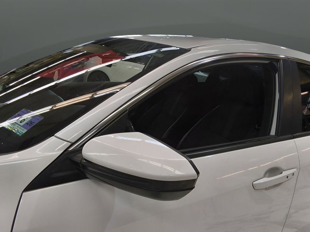 Used 2019 Honda Civic Sport image 10