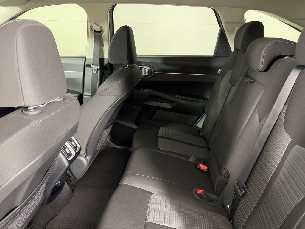 New 2026 Kia Sorento LX image 35