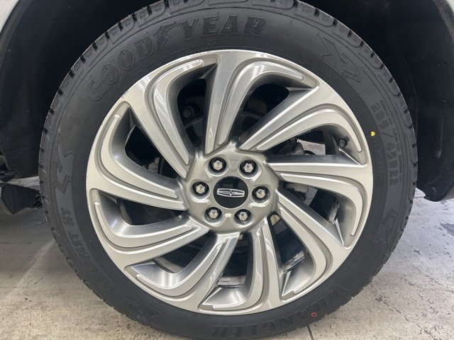 Used 2023 Lincoln Navigator Reserve image 7