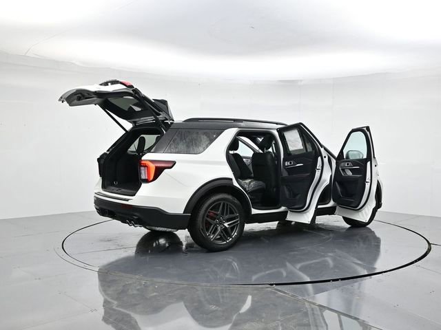 New 2025 Ford Explorer ST w/ Sun And Sound Package image 51