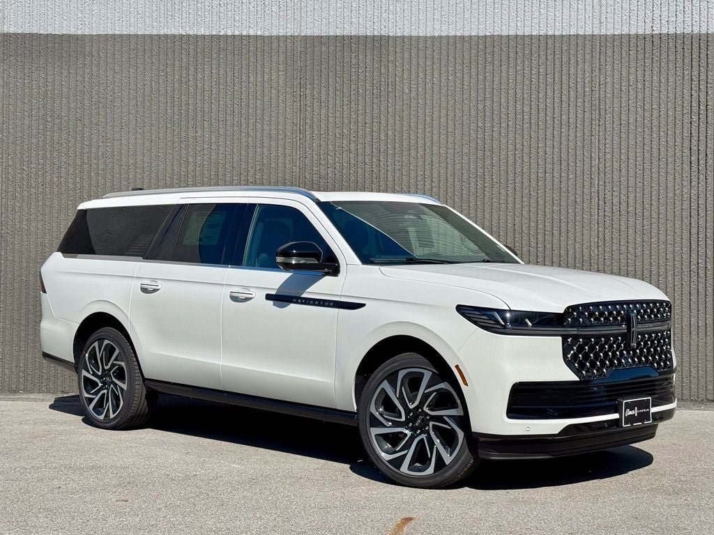 New 2026 Lincoln Navigator L Black Label AWD/4WD image 8
