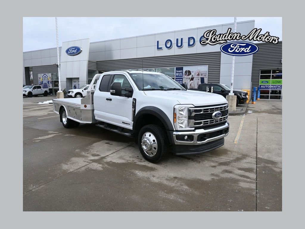 Used 2024 Ford F550 2WD SuperCab Super Duty image 1