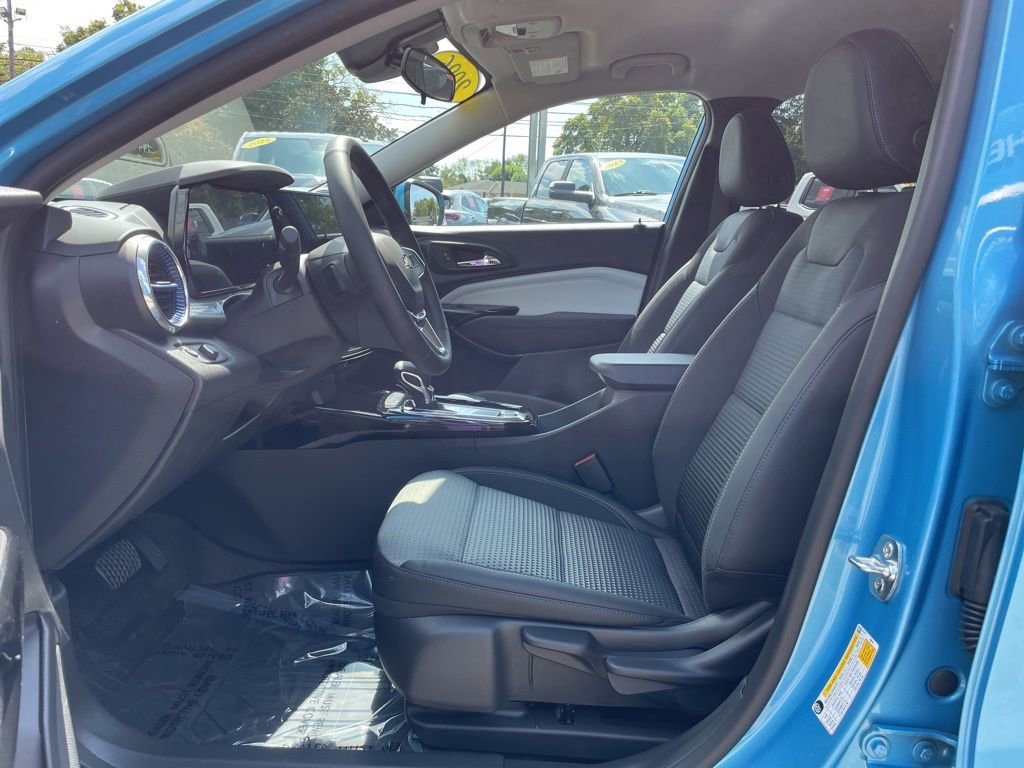 New 2026 Chevrolet Trax LT image 4