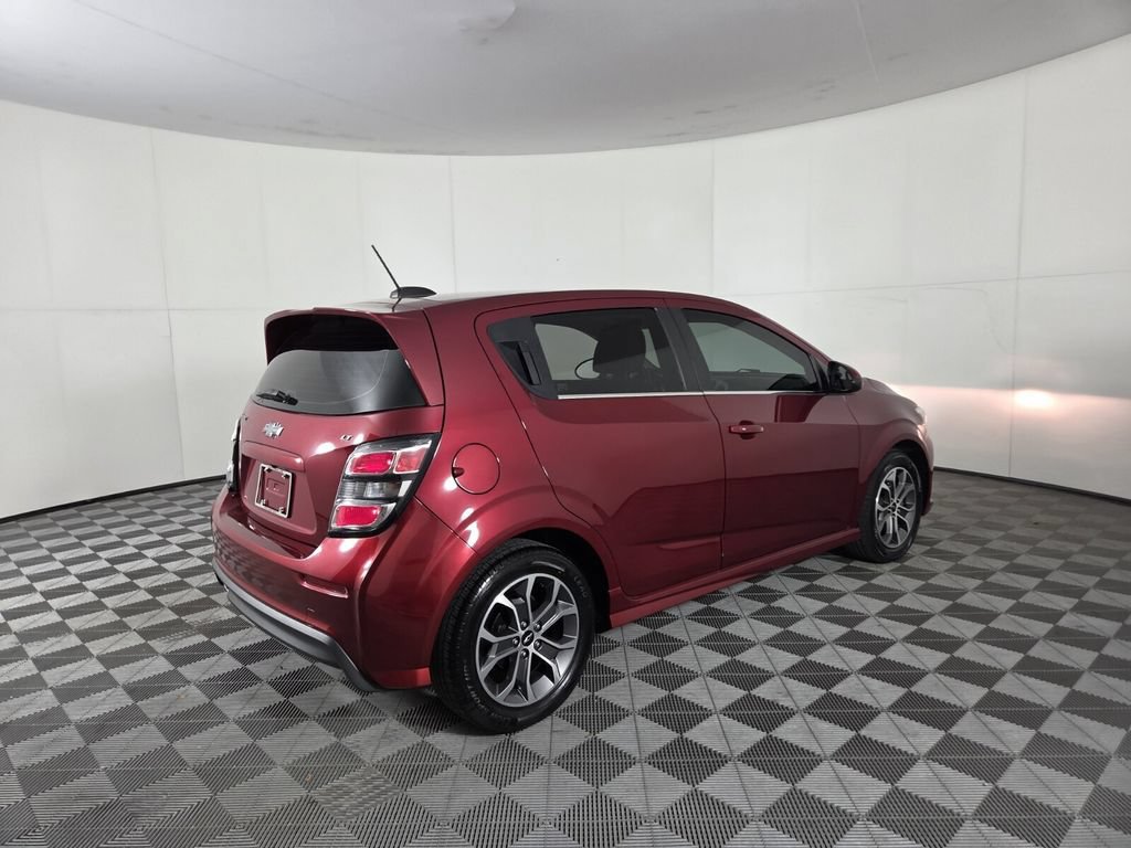 Used 2018 Chevrolet Sonic LT w/ Convenience Package FWD image 41