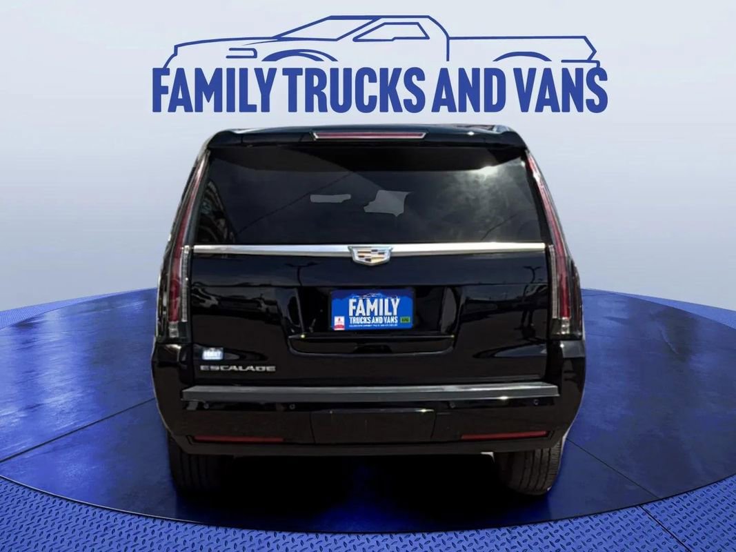 Used 2018 Cadillac Escalade ESV Platinum image 4