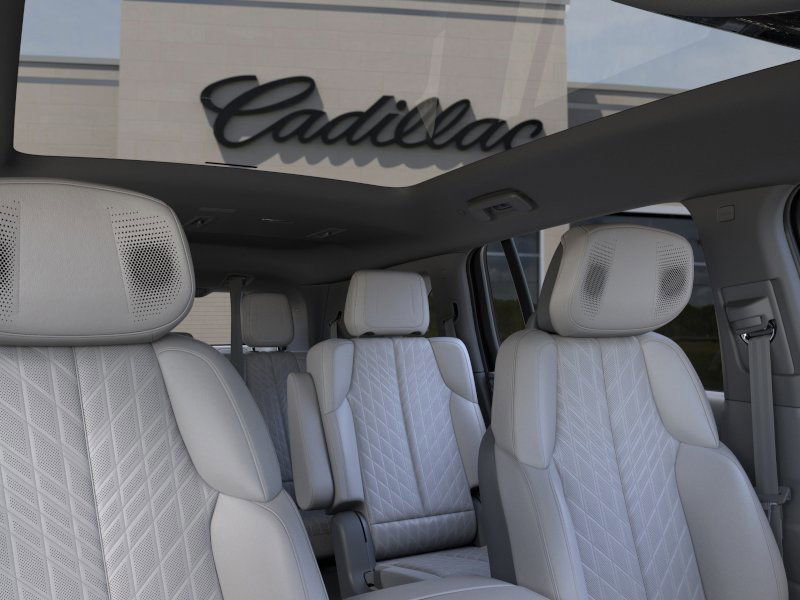 New 2025 Cadillac Escalade IQ Luxury 1 w/ LPO, Radiant Package AWD/4WD image 24