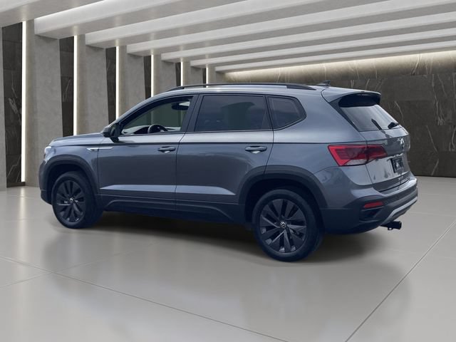 Used 2023 Volkswagen Taos S w/ Driver Assistance Package FWD image 4