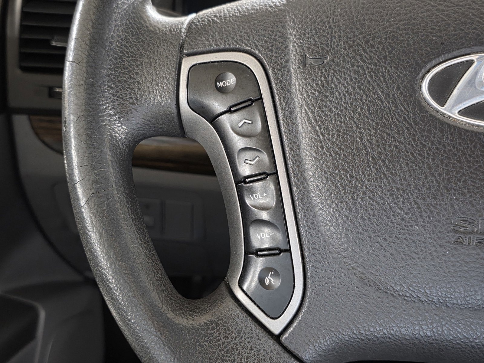 Used 2011 Hyundai Santa Fe GLS image 30