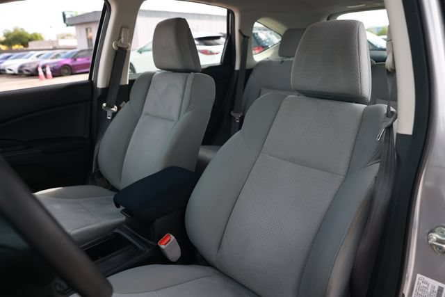 Used 2016 Honda CR-V LX image 9