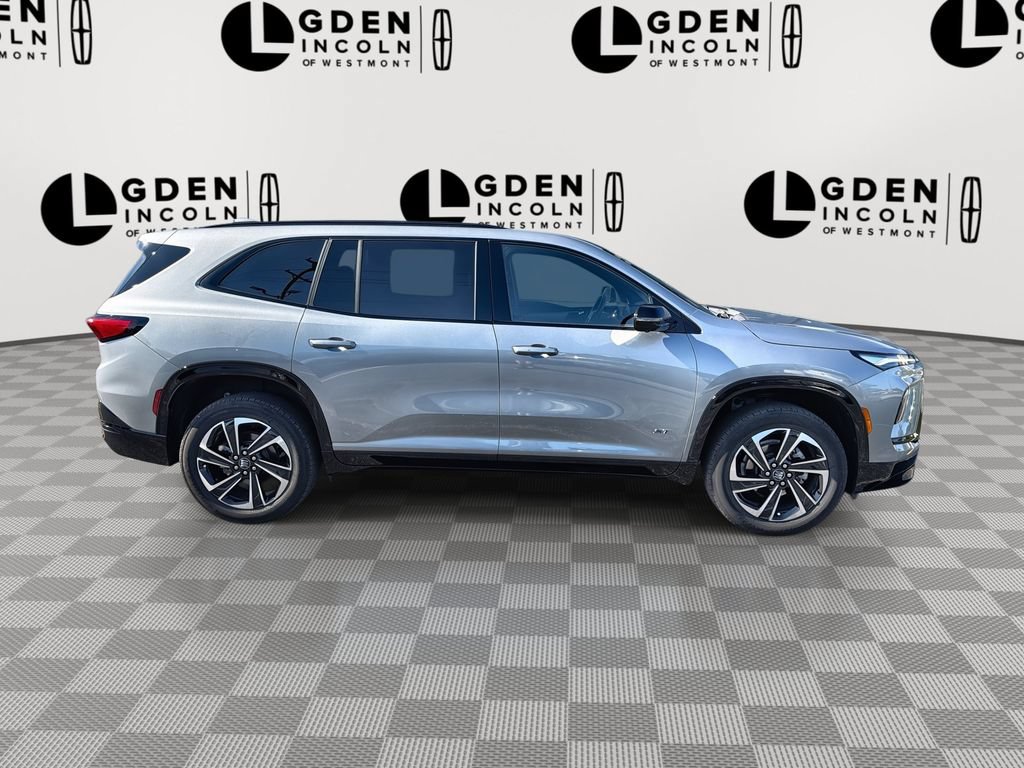 Used 2025 Buick Enclave Sport Touring w/ LPO, Floor Liner Package AWD/4WD image 9