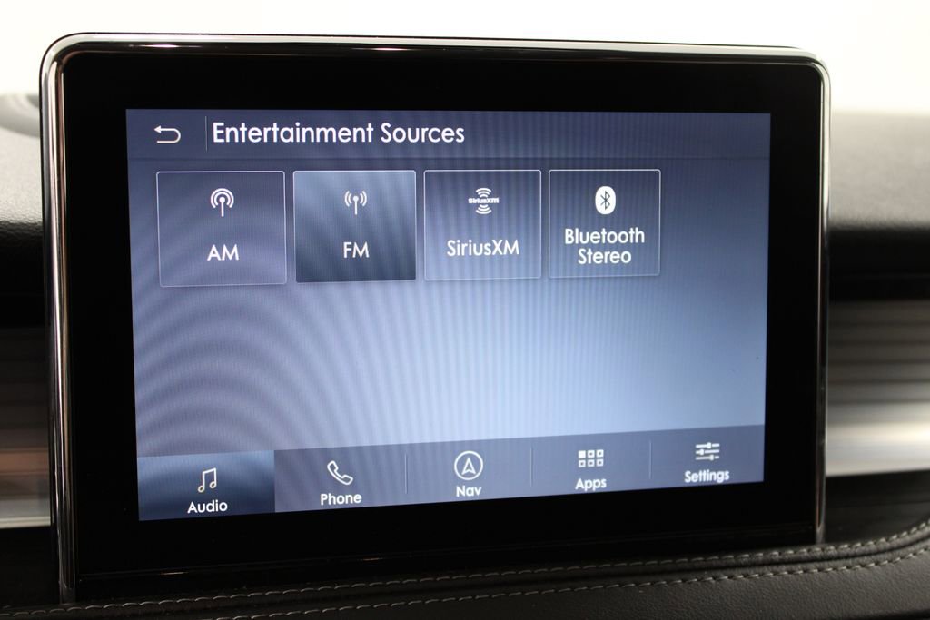 Used 2022 Lincoln Corsair Standard w/ Equipment Group 101A image 46