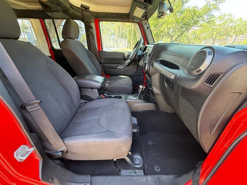 Used 2017 Jeep Wrangler Unlimited Sport w/ Quick Order Package 24S AWD/4WD image 19