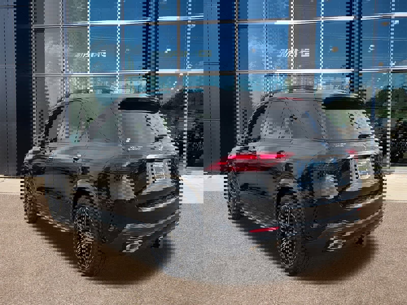 New 2026 Mercedes-Benz GLE 580 4MATIC image 6