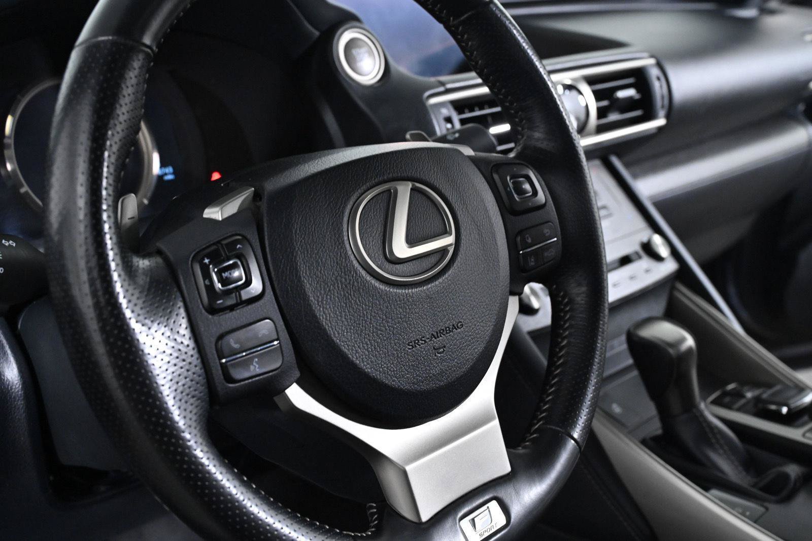 Used 2019 Lexus IS 350 F Sport w/ F Sport Package AWD/4WD image 10