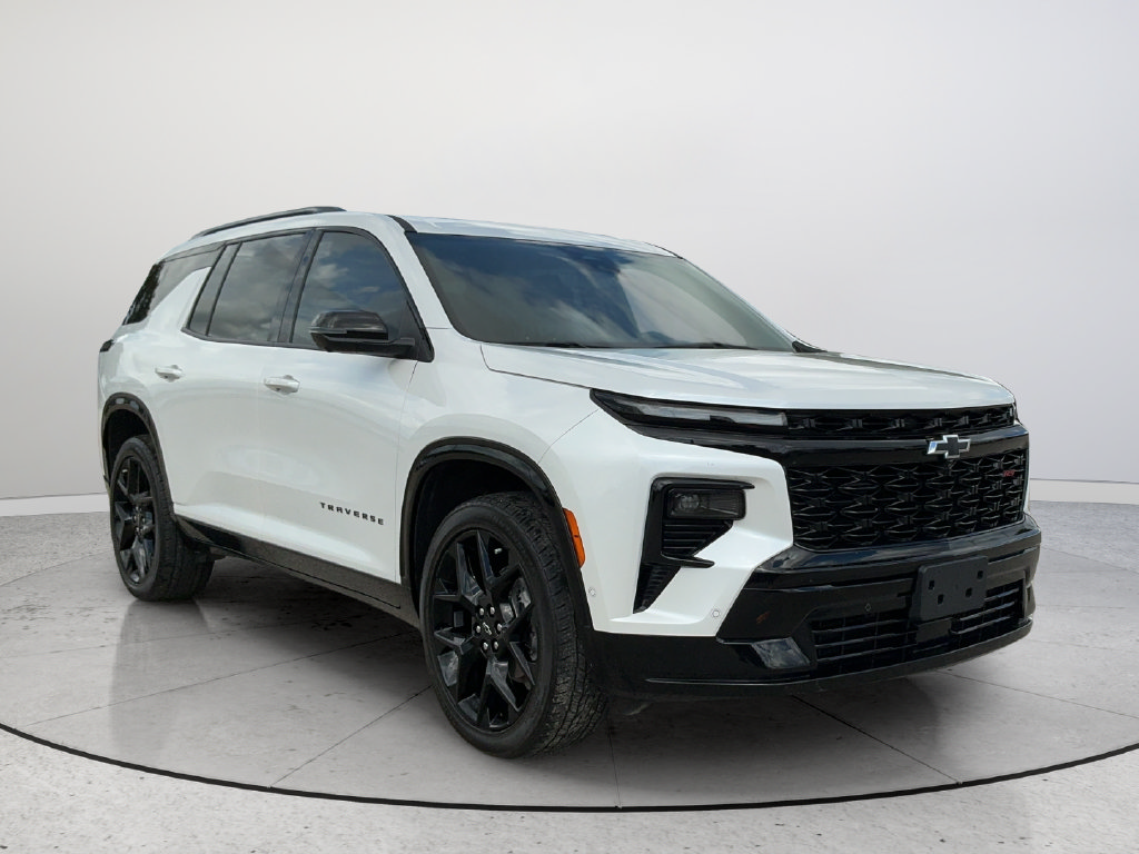 Used 2025 Chevrolet Traverse RS