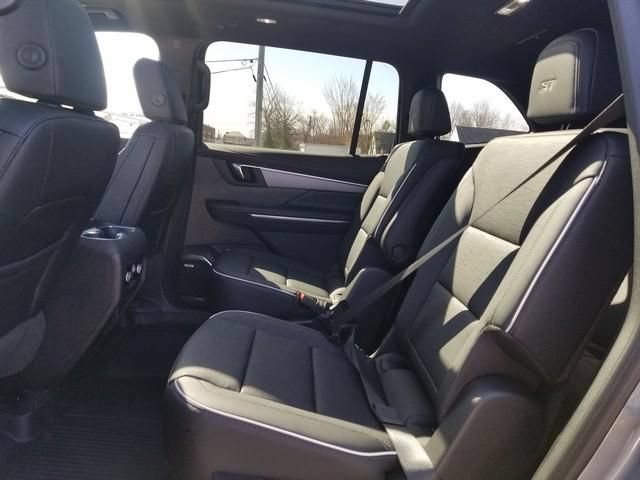 New 2026 Buick Enclave Sport Touring w/ Power Package AWD/4WD image 9