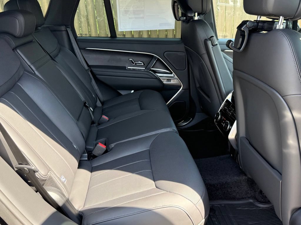 New 2026 Land Rover Range Rover SE AWD/4WD image 33
