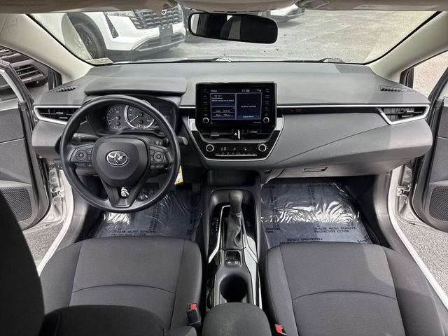 Used 2022 Toyota Corolla LE FWD image 9