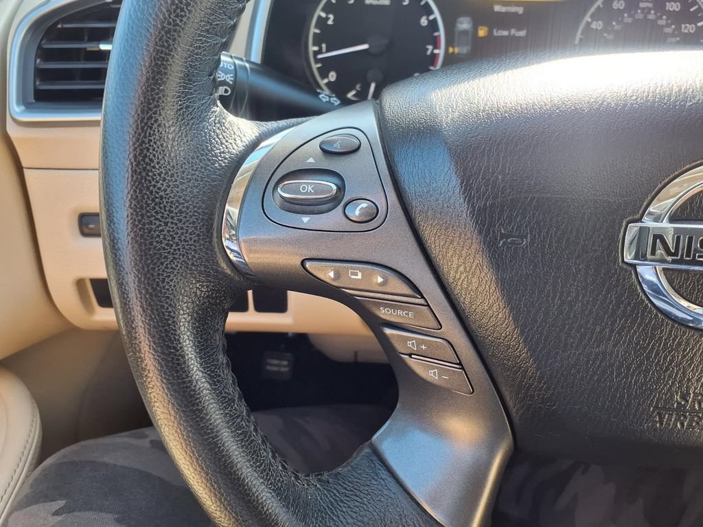 Used 2019 Nissan Murano SV w/ Cargo Package AWD/4WD image 14