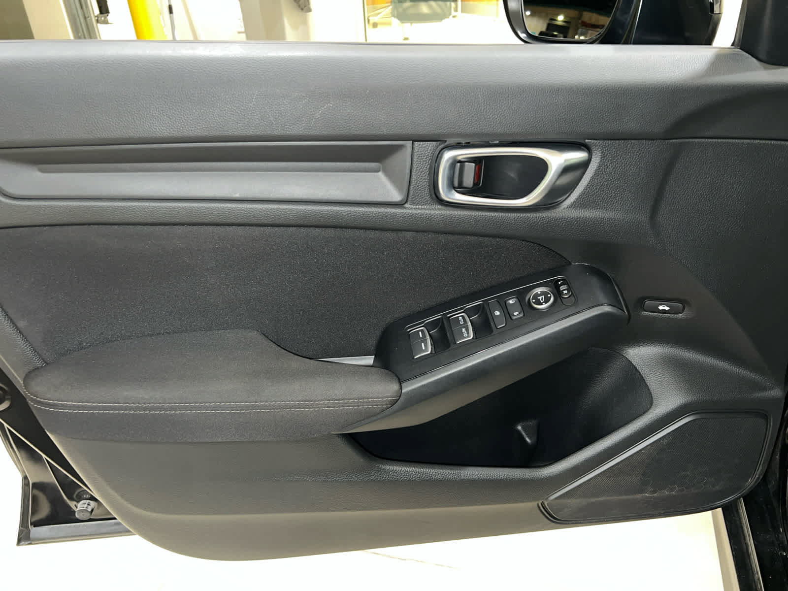 Used 2025 Honda Civic Sport image 5