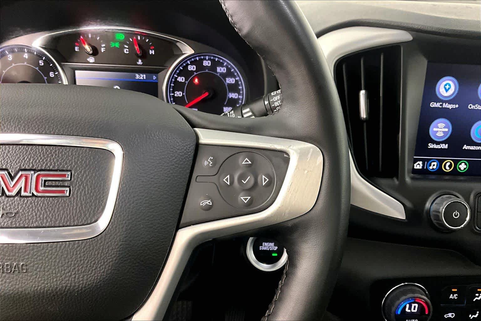 Certified 2024 GMC Terrain SLT FWD image 24