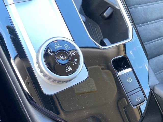 New 2026 Mitsubishi Outlander Trail Edition image 18