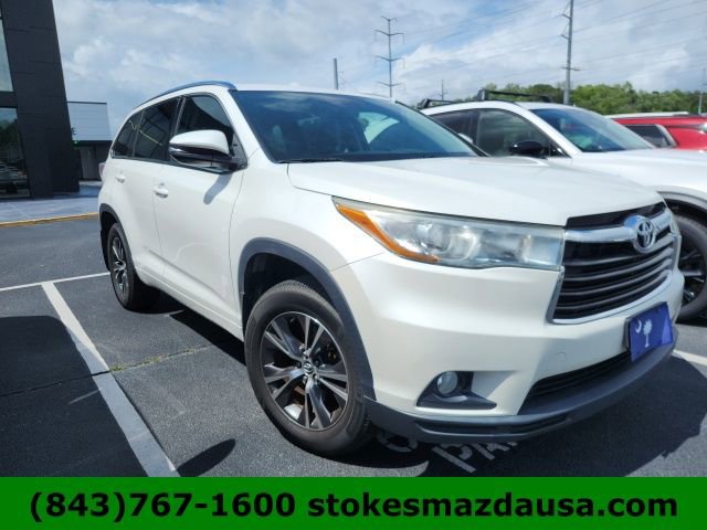 Used 2016 Toyota Highlander XLE