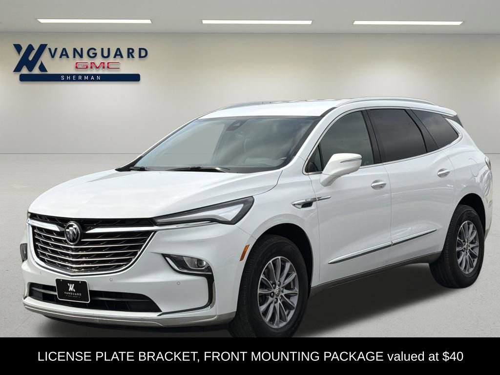 Used 2024 Buick Enclave Premium image 3