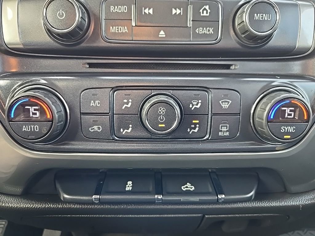 Used 2018 Chevrolet Silverado 1500 LT w/ All Star Edition image 23